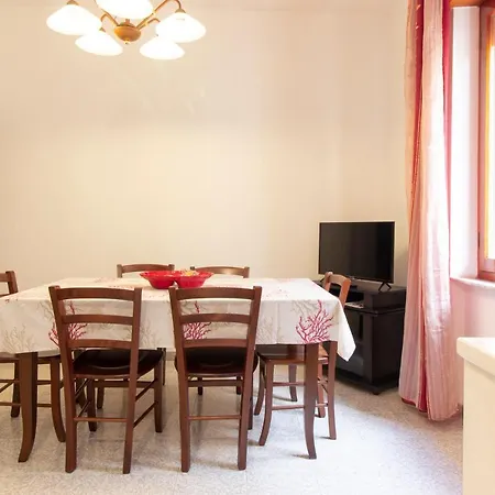 Apartment Al Lido Da Lore