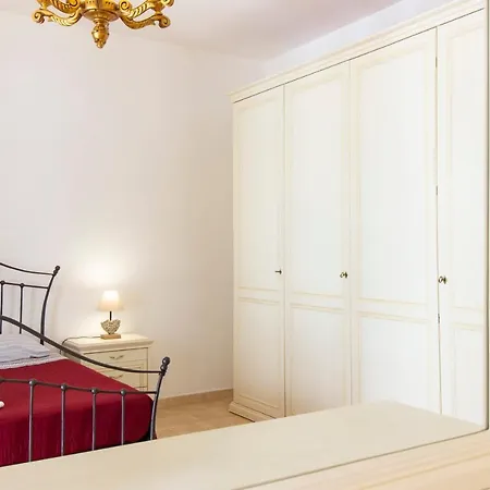 Apartment Al Lido Da Lore